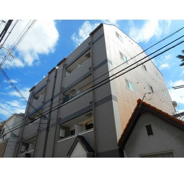 ﾊﾟｰｿﾅﾙﾏﾝｼｮﾝ杭瀬2番館401号室　3.9万　1R/16㎡